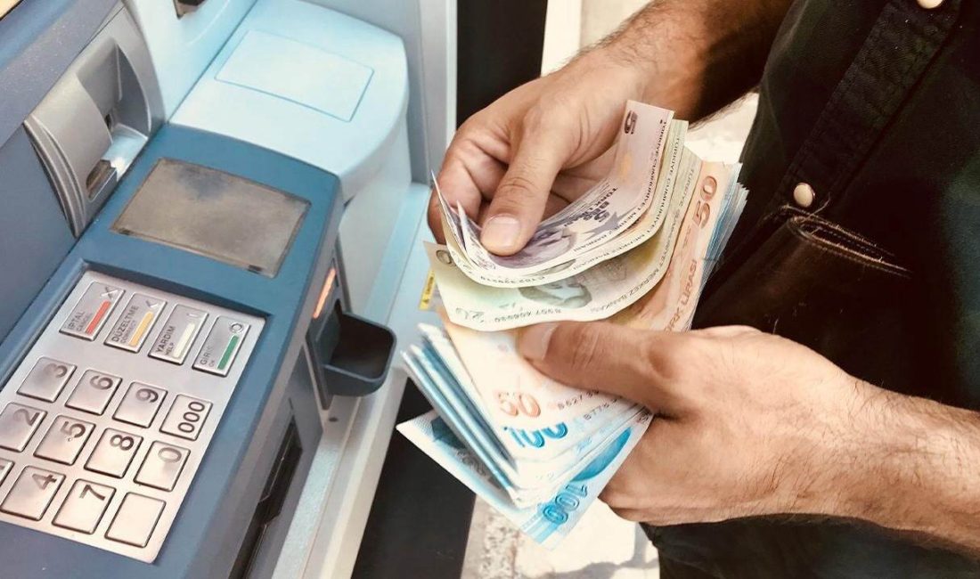 Bazı bankalar, hisse senedi hesapları için yıllık 790 liraya varan