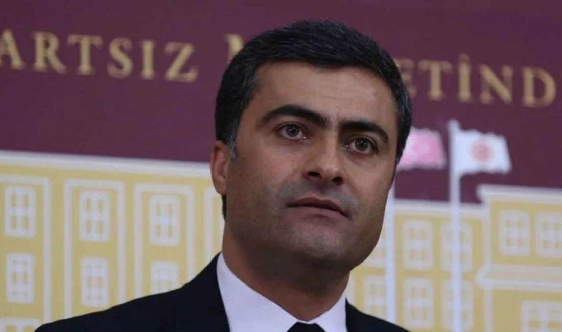 İçişleri Bakanlığı tarafından, Van Büyükşehir Belediye Başkanı Abdullah Zeydan’ın yerine