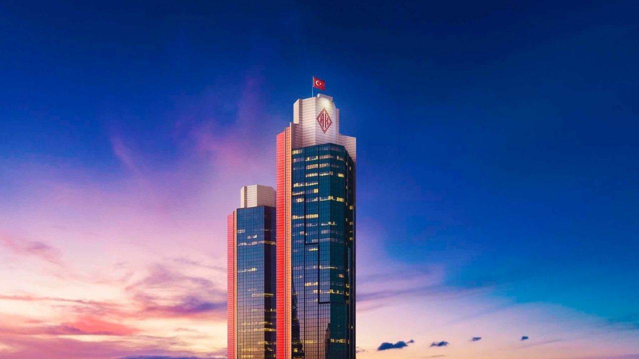 Akbank, Türk bankacılık sektöründe seküritizasyon program derecelendirmesi BBB olan tek