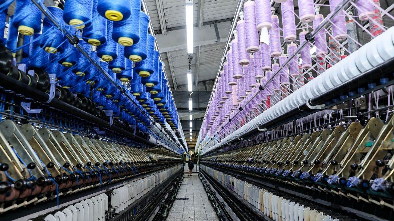 Avrupa’nın en büyük entegre yünlü kumaş üreticilerinden Altınyıldız, sektörün köklü