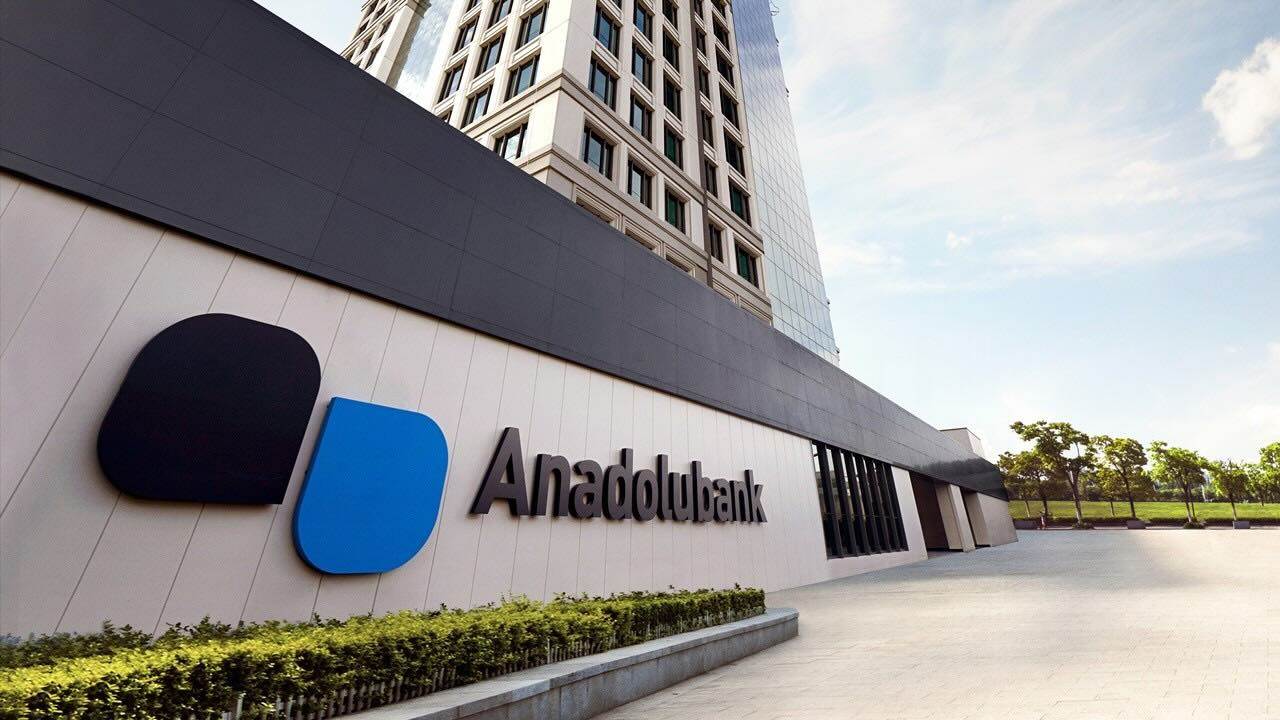 Anadolubank “Geleceğimiz için bugünden başlayalım” mottosuyla GRI Standartları ile uyumlu