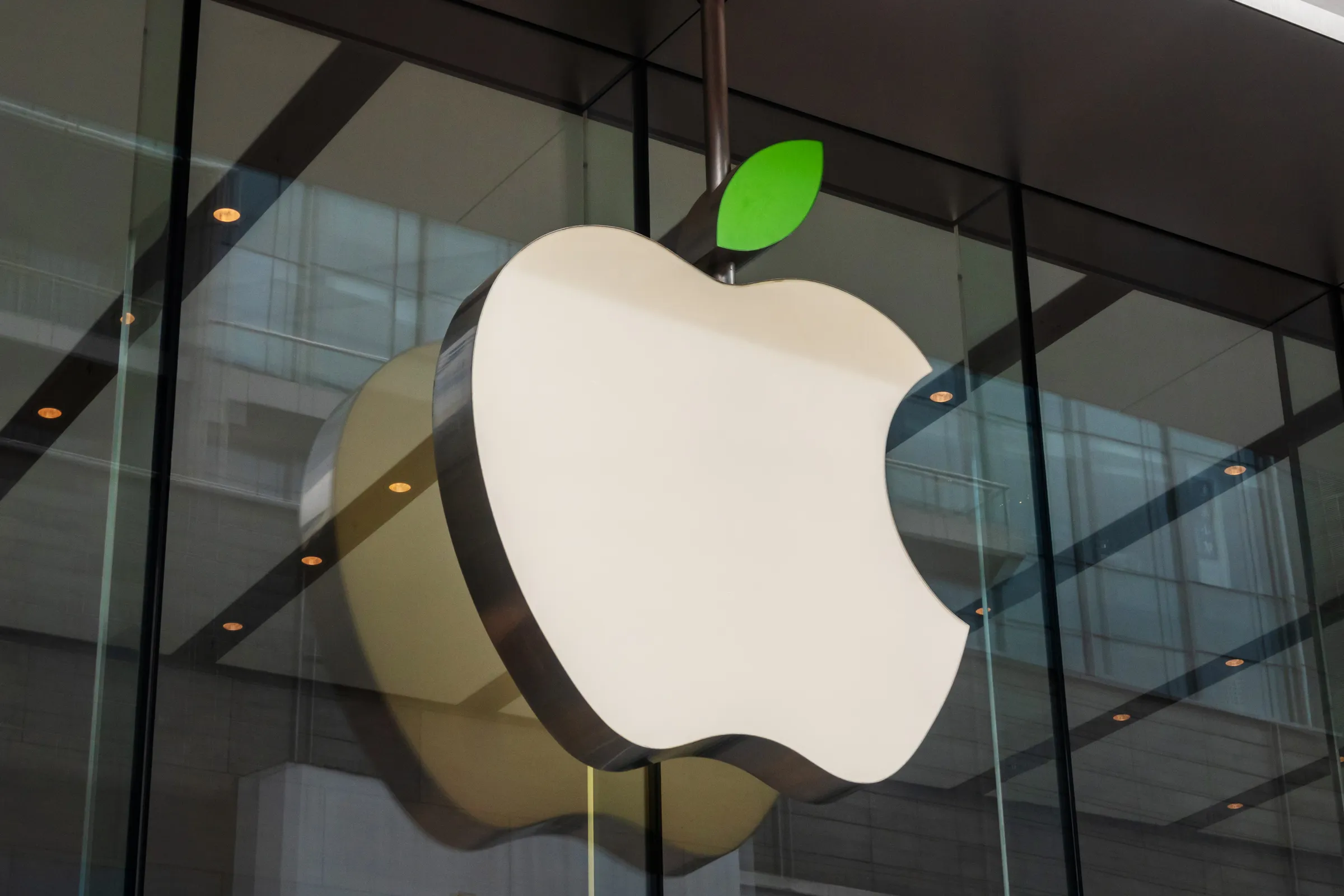 Avrupa Birliği’nin antitröst düzenleyicisi olan AB Komisyonu, Apple‘ın AAPL.O App