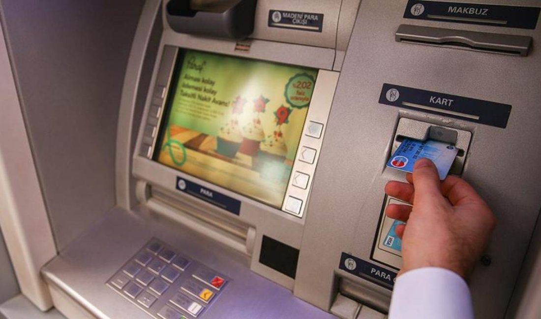 2025 yılında ATM’lerde kartlı işlemler için para çekme limitlerini güncellemeyen
