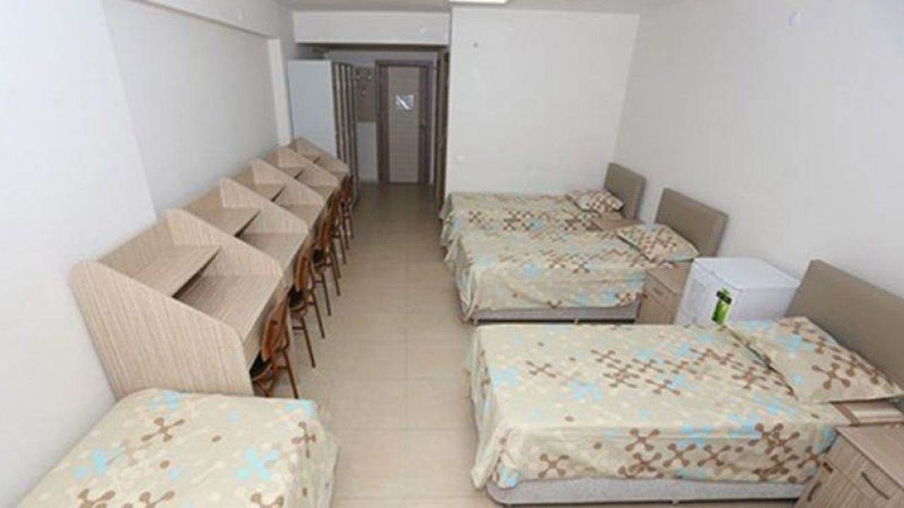 Gençlik ve Spor Bakanı Osman Aşkın Bak, 2025-2026 eğitim öğretim