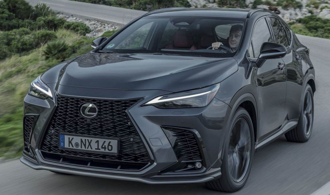 Premium otomobil üreticisi Lexus, her yıl düzenlenen What Car? anketinde