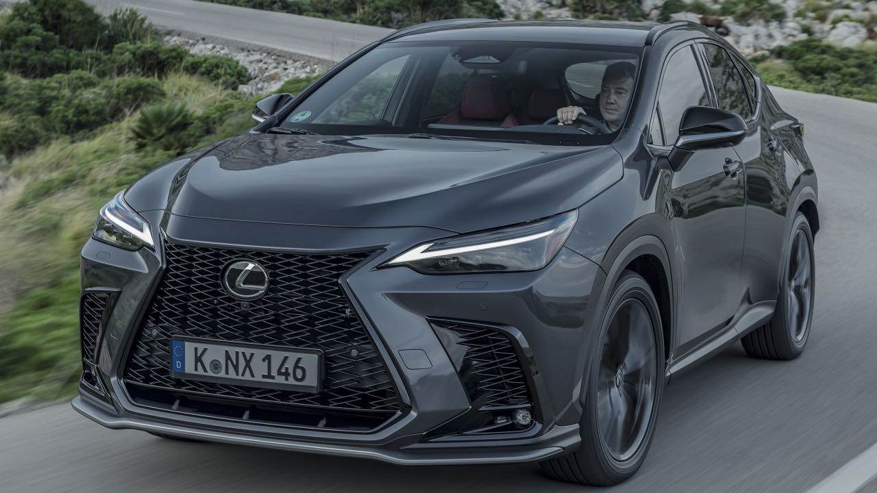 Premium otomobil üreticisi Lexus, her yıl düzenlenen What Car? anketinde