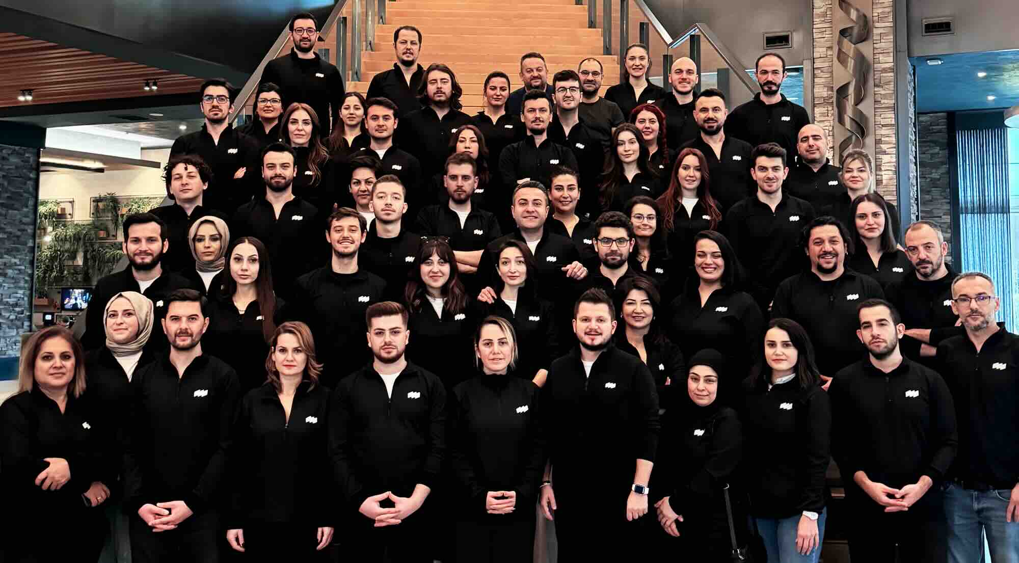 Girişimcilerin ve işletmelerin şirket kuruluşundan vergi süreçlerine kadar tüm ihtiyaçlarını