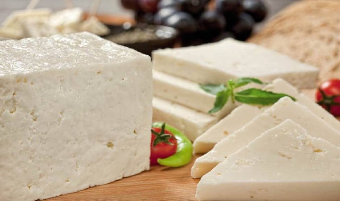Türkiye genelinde yapılan incelemelerin ardından çok sayıda peynir markasında zararlı