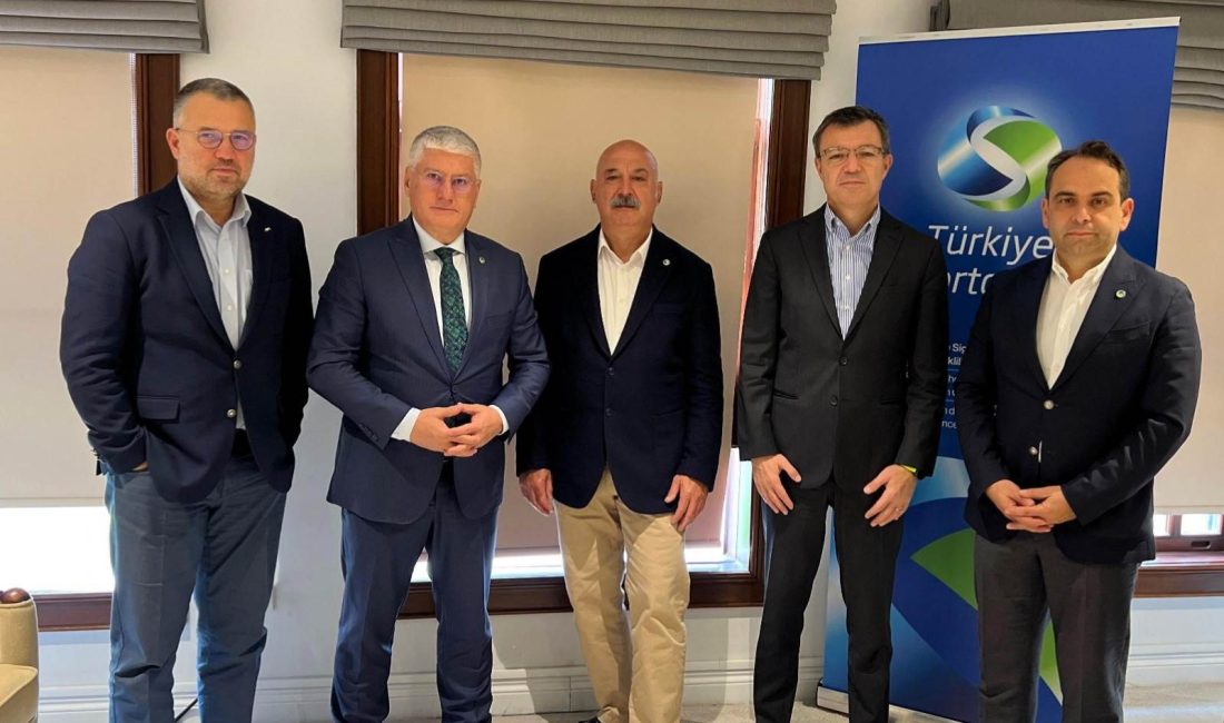 Türkiye deprem kuşağı üzerinde yer alan bir ülke. Nüfusun büyük