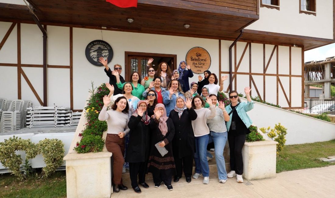 Garanti BBVA’nın “Hesabını Bilen Kadınlar” programı, kadınların ekonomik hayata aktif