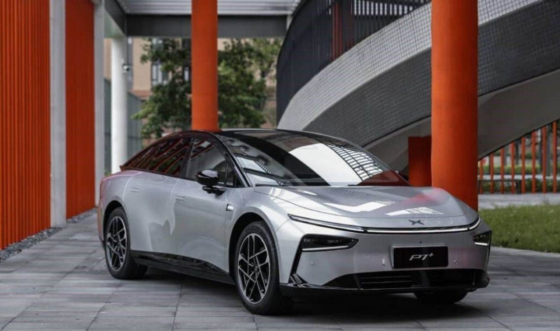 Çinli araç üreticisi XPeng Motors, elektrikli P7+ modelini tanıttı. yüksek