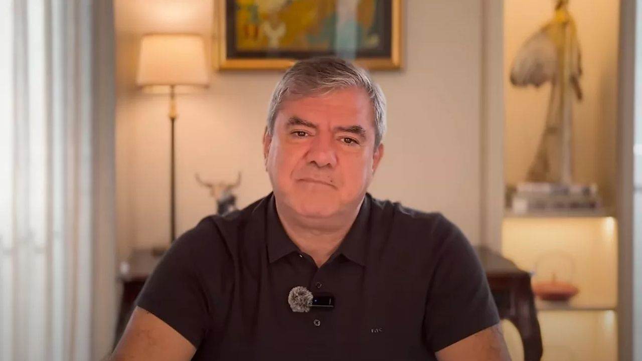 Gazeteci Yılmaz Özdil kalp krizi geçirdi. İstanbul’daki Acıbadem Altunizade Hastanesi’ne kaldırılan