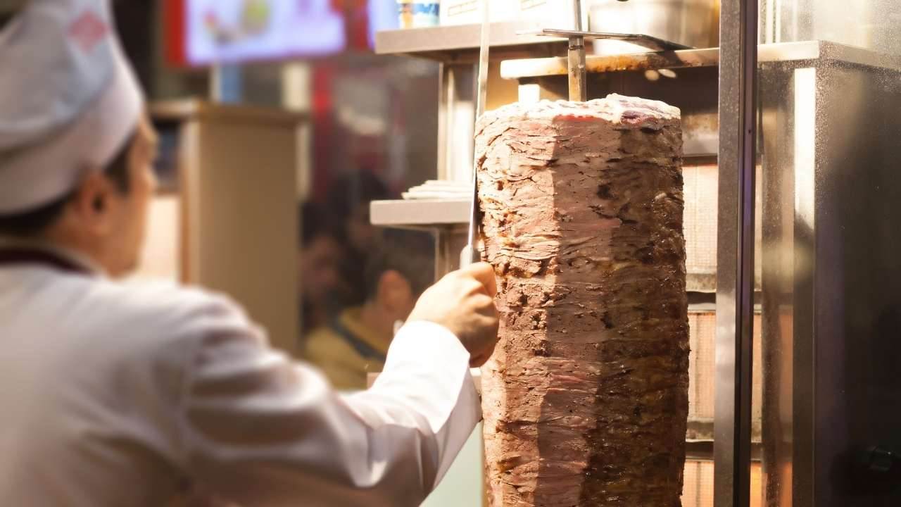 Tasarruf Mevduatı Sigorta Fonu (TMSF), kayyım yönetimindeki Maydonoz Döner Grubu’nu