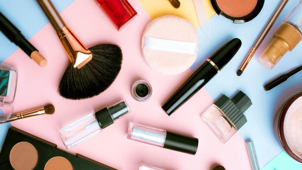 İstanbul Kimyevi Maddeler ve Mamulleri İhracatçıları Birliği (İKMİB) tarafından Europe