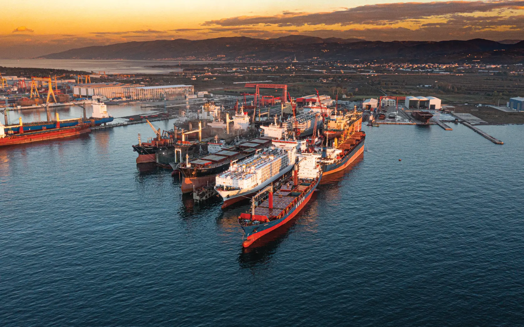 Özata Denizcilik’in halka arzı başarıyla tamamlandı. Halka arza, talep toplama