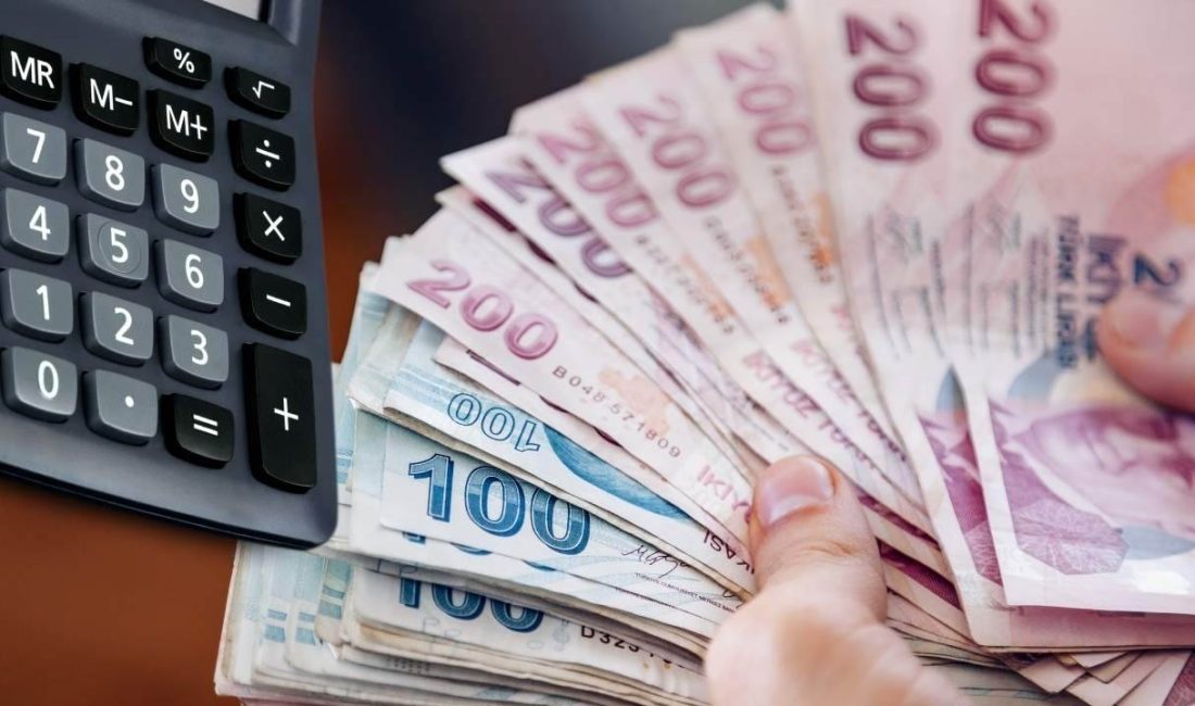 Kamu işçileri için zam görüşmeleri başladı: Memur ve özel sektöre de yön verecek TÜRK-İŞ ve HAK-İŞ, 600 bin kamu işçisinin 2025-2026 dönemi zam