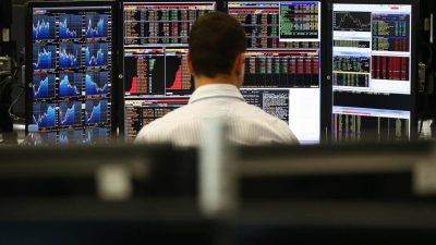 Finansal Kurumlar Birliği’nin Mart 2026 verileri, ekonomide dengelenme söylemini öne