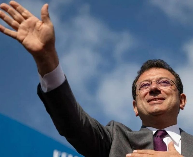 Silivri Cezaevi'nde tutuklu bulunan  İstanbul Büyükşehir Belediye Başkanı Ekrem