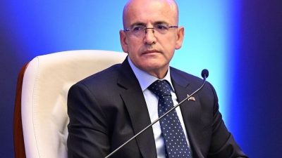 Hazine ve Maliye Bakanı Mehmet Şimşek, 2025 yılı için turizm