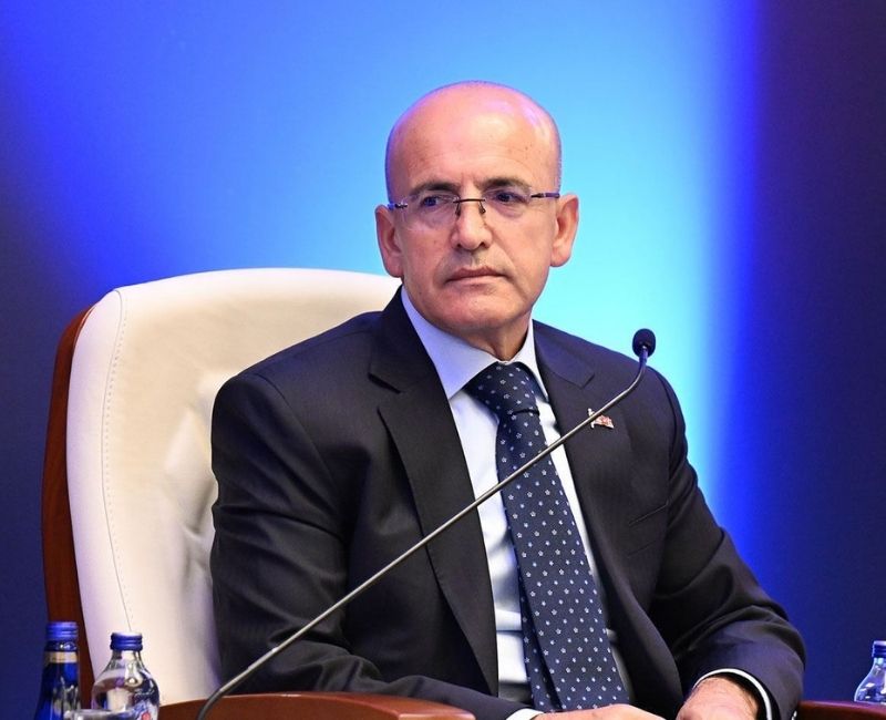 Hazine ve Maliye Bakanı Mehmet Şimşek, resmi temaslarda bulunmak üzere