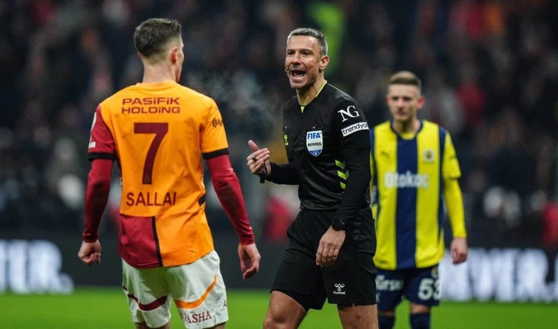 Süper Lig’de Pazartesi günü oynanan Galatasaray Fenerbahçe derbisini yöneten Slavko