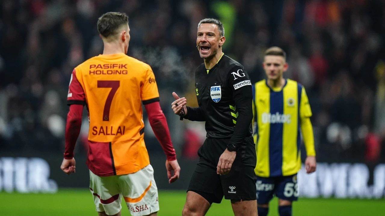 Süper Lig’de Pazartesi günü oynanan Galatasaray Fenerbahçe derbisini yöneten Slavko