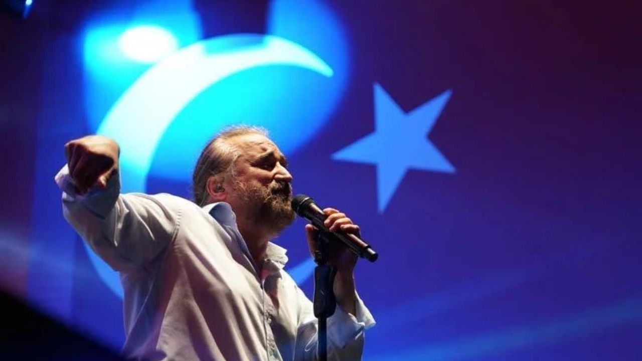 KKTC’de verdiği konser sırasında rahatsızlanarak hastaneye kaldırılan usta sanatçı Volkan