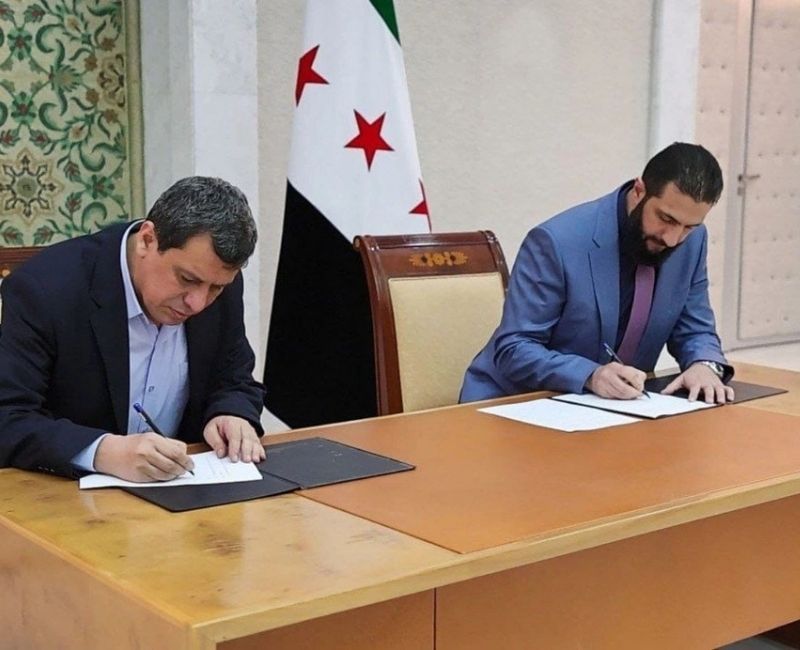 Suriye Cumhurbaşkanlığı, SDG'nin devlet kurumlarına katılacağını açıkladı. Suriye Hükümeti ile