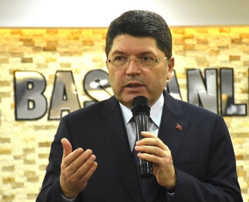Adalet Bakanı Yılmaz Tunç, adalet sistemine yönelik yapılan eleştirilere karşı çıkarak