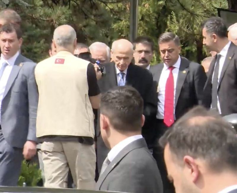 Yeni haftaya mesaiyle başlayan MHP Genel Başkanı Devlet Bahçeli, Cumhurbaşkanı