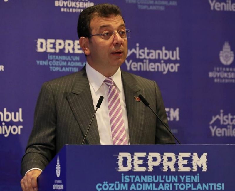 Cumhuriyet Halk Partisi’nin Cumhurbaşkanı adayı Ekrem İmamoğlu, İstanbul'da yaşanan deprem