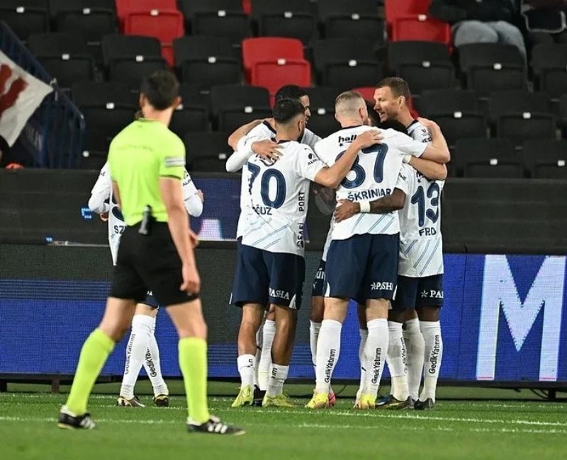 Fenerbahçe, Süper Lig'in 33. haftasında deplasmanda karşı karşıya geldiği Gaziantep