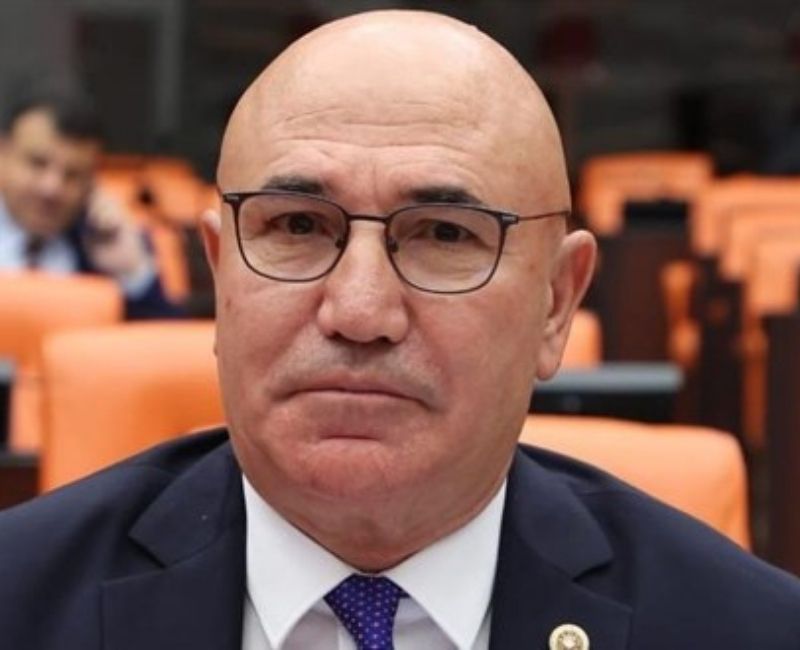 Son zamanların  en çok konuşulan siyasetçileri arasında yer alan