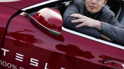 Tesla, CEO’su Elon Musk’a yaklaşık 29 milyar dolar değerinde 96