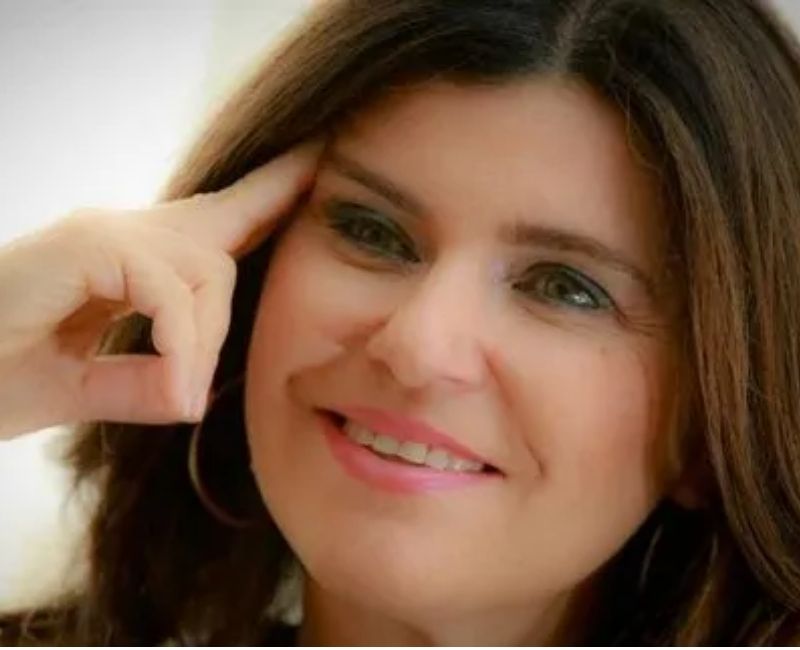 İş dünyasının önde gelen isimlerinden biri olan Pınar Eczacıbaşı, 65