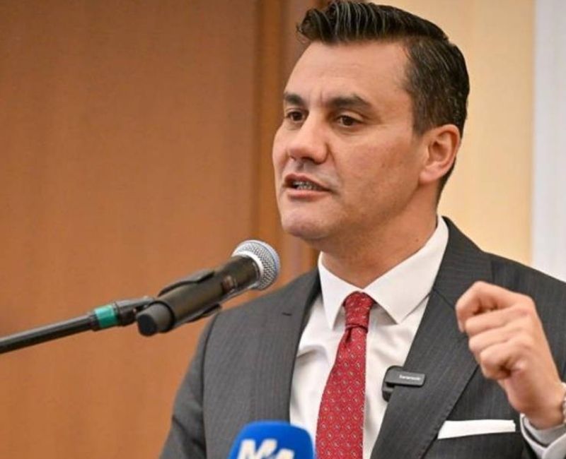 Adalet Bakanı Yılmaz Tunç, Manisa Büyükşehir Belediye Başkanı Ferdi Zeyrek’in