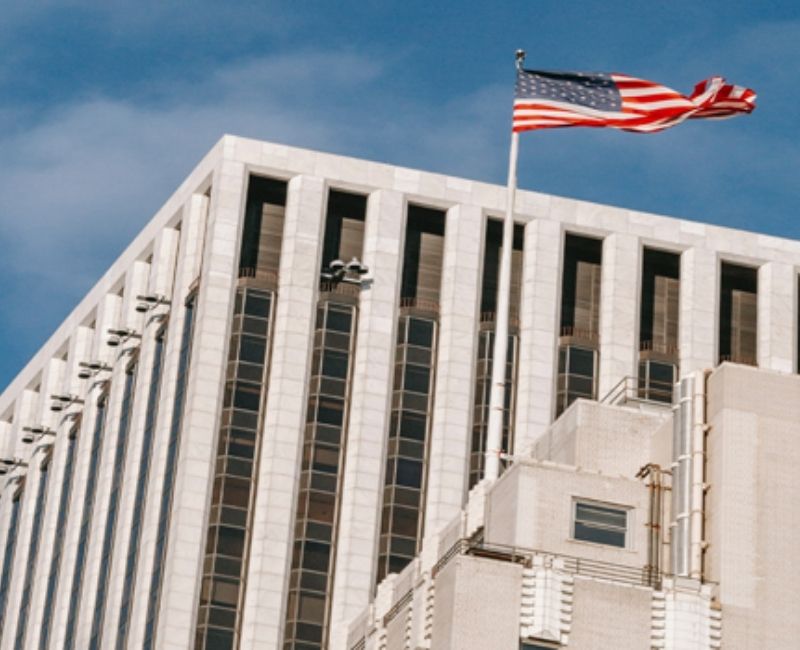 ABD Başkanı Trump ABD Merkez Bankası'na ziyaret gerçekleştirdi. Trump burada