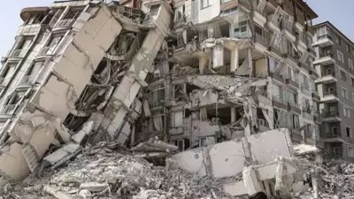 Prof. Dr. Haluk Eyidoğan yeni kitabı "Tehlikeyi Unutma, Afete Yakalanma”