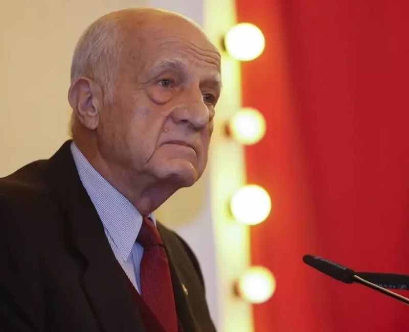 İş insanı İnan Kıraç’ın Emine Alangoya ile yaptığı evliliğin iptali