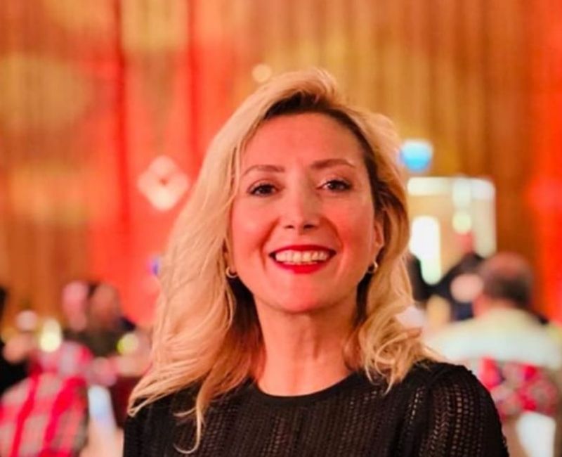 2013 yılından bu yana TÜVTÜRK bünyesinde görev yapan Melis Avalin