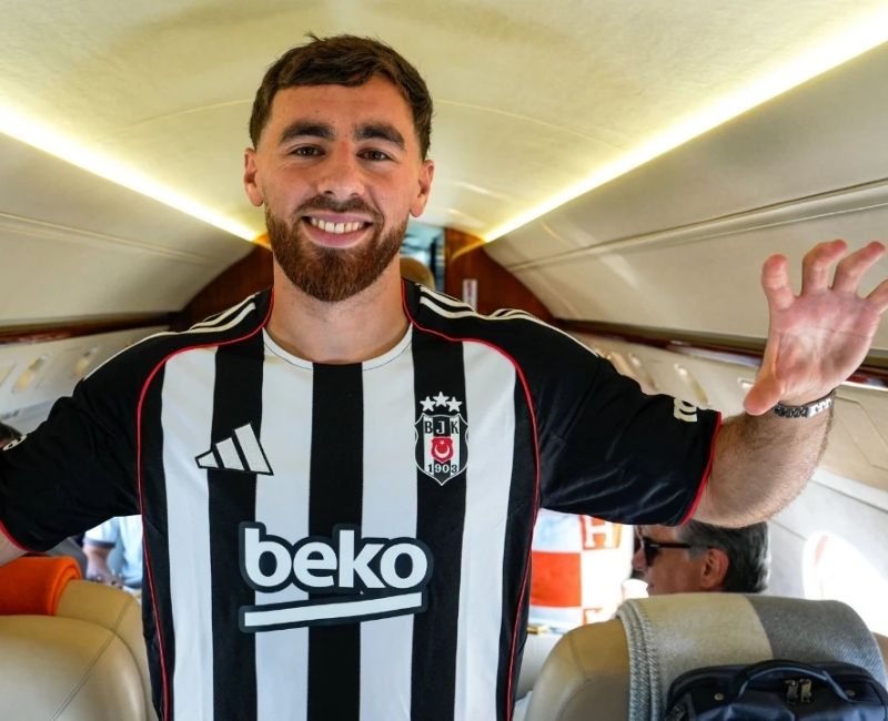Beşiktaş, Portekiz'in köklü kulüplerinden Benfica'da forma giyen milli futbolcu Orkun
