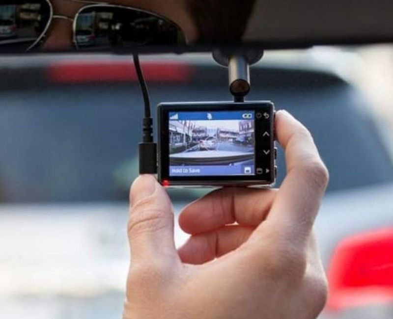 Karayolları Trafik Yönetmeliği’nde önemli değişiklikler yapıldı. Resmî Gazete’de yayımlanan yeni