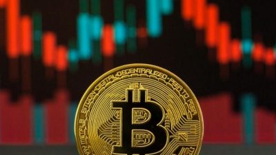 Lider kripto para Bitcoin yeni güne 96.830 dolar seviyesinde başlarken,