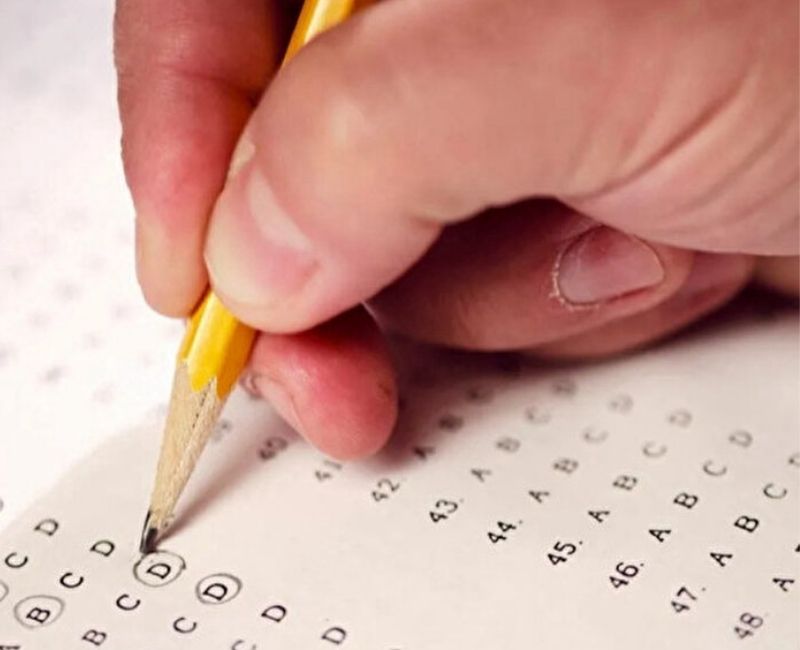 2025 Yükseköğretim Kurumları Sınavı (YKS) tercih süreci tamamlandı ve üniversite