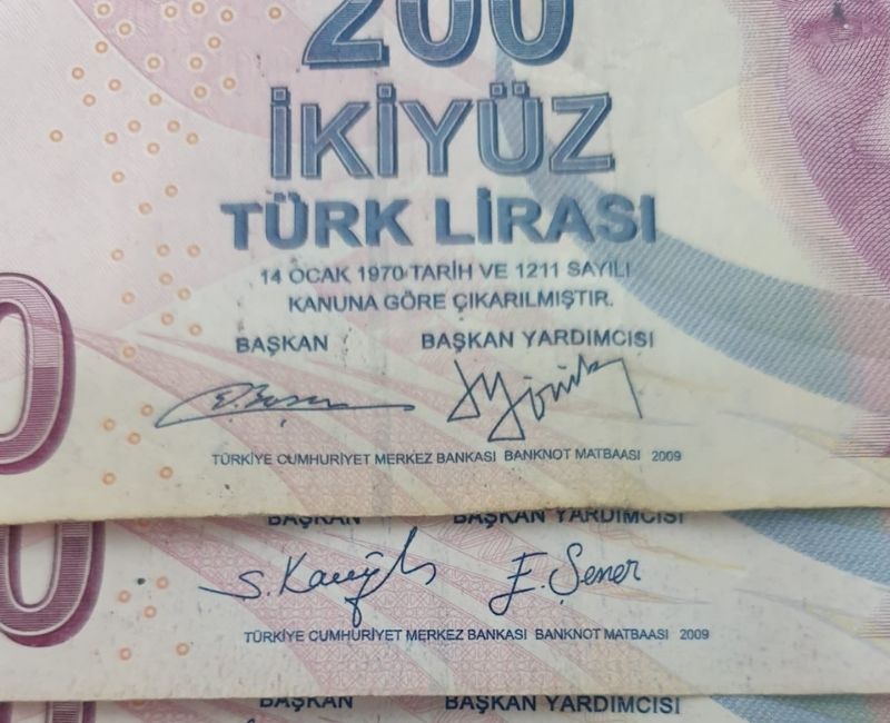 Dünya Gazetesi yazarı Özcan Kadıoğlu, sosyal medya hesabından yaptığı paylaşımda