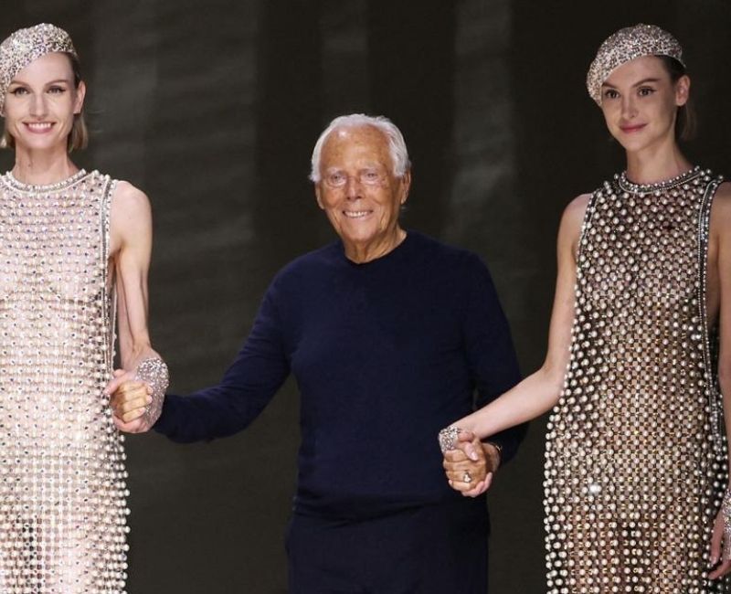 İtalyan moda dünyasının öncü isimlerinden Giorgio Armani, 91 yaşında yaşamını