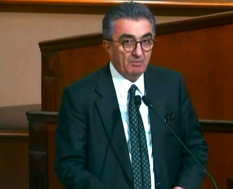 İstanbul’da Bayrampaşa Belediyesi’ne yönelik yürütülen “yolsuzluk” soruşturmasında Belediye Başkanı Hasan