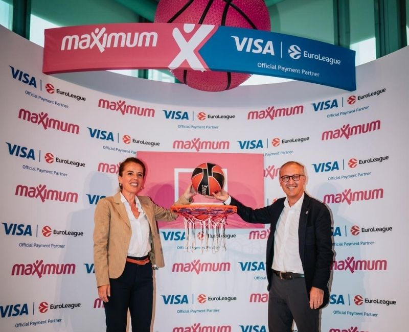 Türkiye İş Bankası’nın kredi kartı markası Maximum, Avrupa erkekler profesyonel