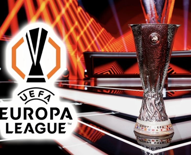 24 Eylül Çarşamba günü gazetelerin spor sayfalarında, Beşiktaş, Fenerbahçe, Galatasaray