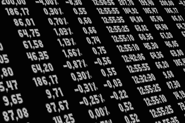 Gedik Yatırım, ekim vadeli endeks sözleşmesinin güne dalgalı bir başlangıç